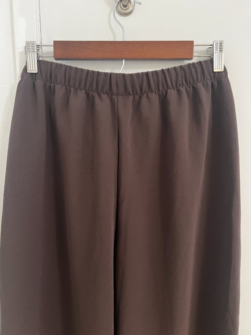 Aritzia Wilfred The Lodge Pants- Crepette- Rich Mocha Brown - Size Medium - Picture 6 of 7